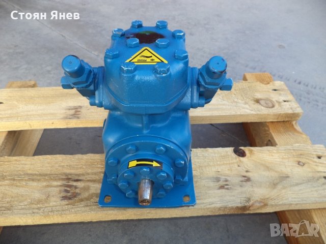 Хладилен компресор Frascold C204Y, снимка 2 - Компресори - 22118020