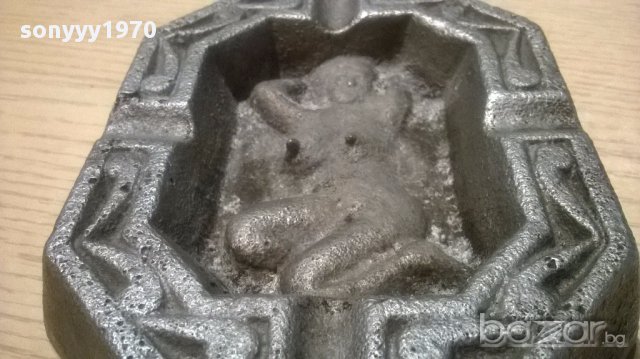 Пепелник с гола дама-бронз 12/11см, снимка 8 - Антикварни и старинни предмети - 16008606