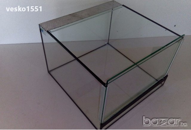 Терариум за тарантула, снимка 4 - Терариуми и оборудване - 17712014