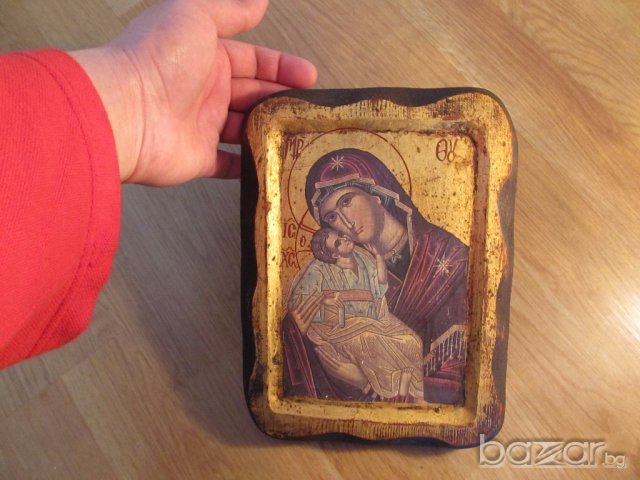 † православна икона Дева Мария, Света Богородица с Младенеца   в корпус от масивна дървесина, снимка 2 - Икони - 18474302
