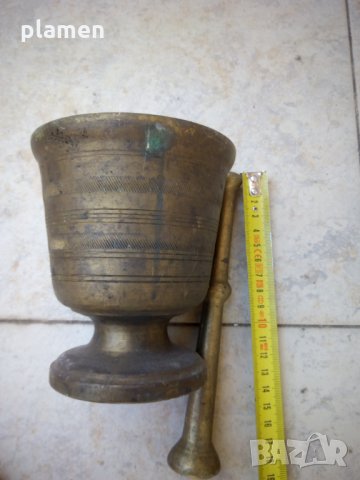 Стар бронзов хаван , снимка 2 - Антикварни и старинни предмети - 21268203