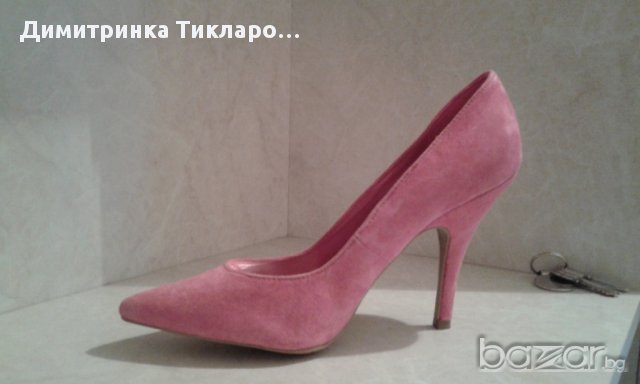 нови елегантни обувки