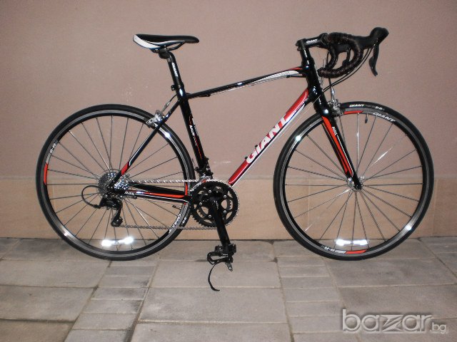 Продавам колела внос от Германия шосеен велосипед Giant Avail 3 модел 2014г предна карбонова вилка, снимка 7 - Части за велосипеди - 8896055