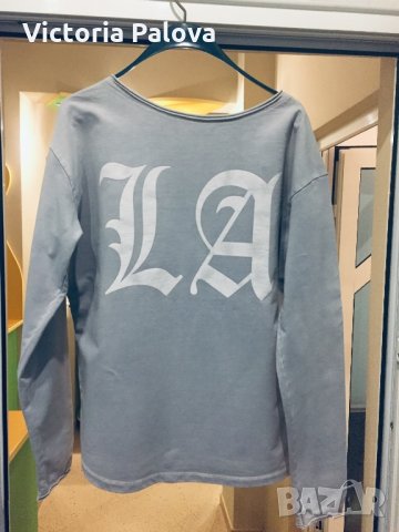 Красива блуза,сиво-синя, снимка 2 - Блузи с дълъг ръкав и пуловери - 24192698