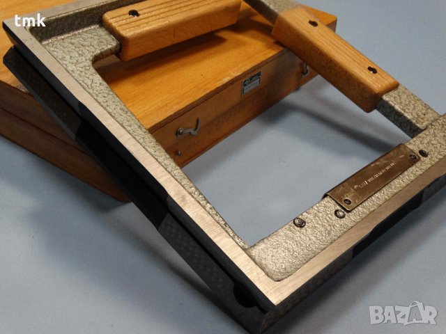 Рамков машинен нивелир KINEX 300x300 mm, снимка 3 - Измервателни инструменти - 24467153