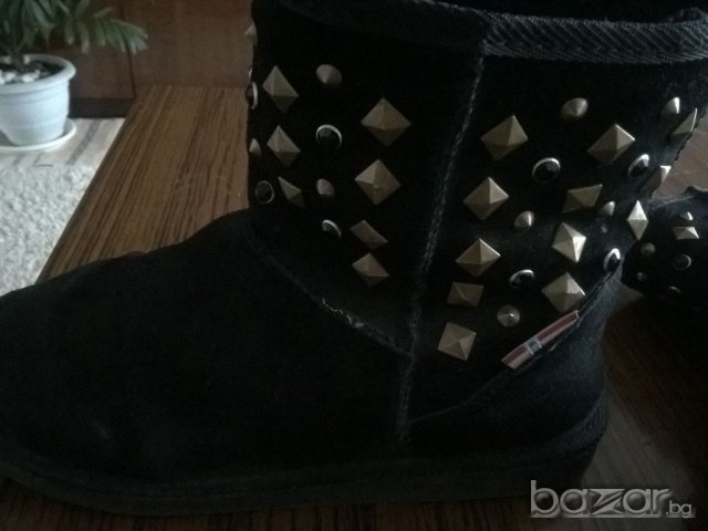 Боти тип UGG естествен велур, снимка 6 - Дамски боти - 17984469