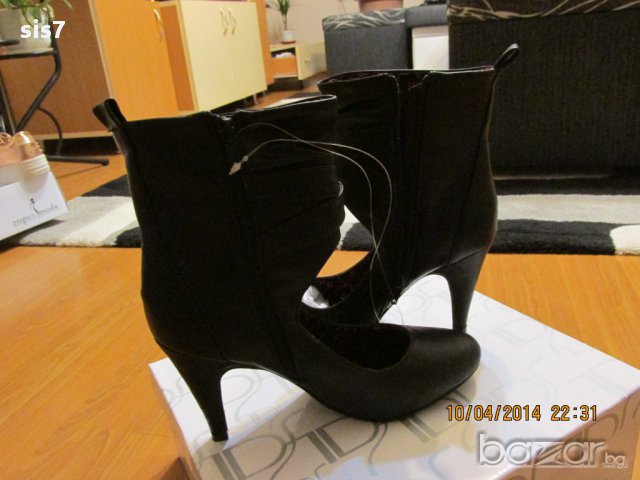 модерни обувки тип бота внос от Англия номер 40, снимка 3 - Дамски обувки на ток - 10884216