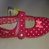 Пантофи за деца - розови на точки, снимка 1 - Бебешки обувки - 13100526