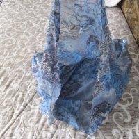 Дамски шал с много красиви цветове и тънка мека материя, снимка 3 - Шапки - 19184995