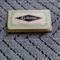 Бръснарско ножче GILLETTE, снимка 2 - Антикварни и старинни предмети - 20475904