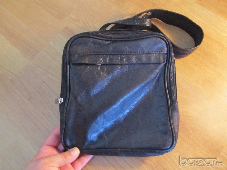 Малка раничка от естествена кожа за разходка,изглед, туризъм, снимка 1