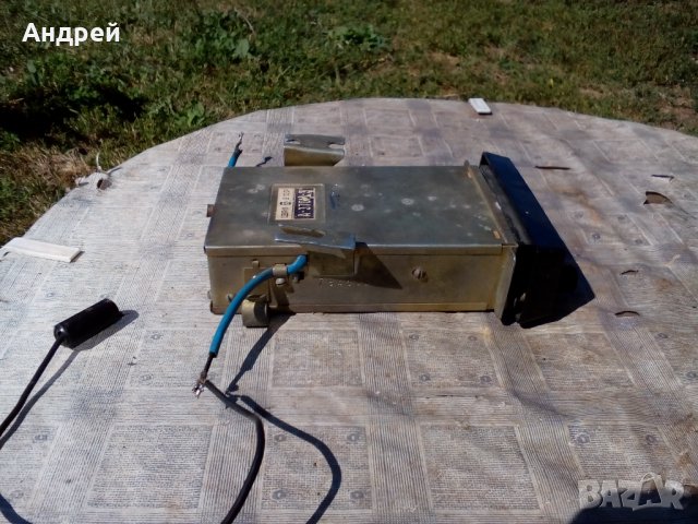 Старо Руско автомобилно радио А-370М-3, снимка 4 - Антикварни и старинни предмети - 22712207