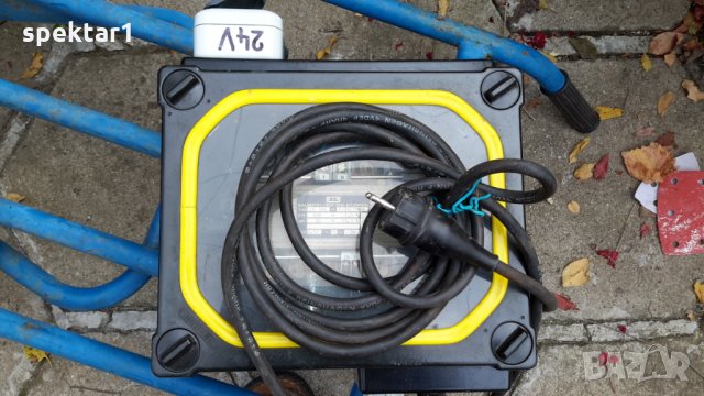 траф трансформатор 220/24 в кутия с изход 24в, снимка 2 - Ключове, контакти, щепсели - 23545882