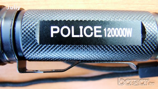 Мощен прожектор Police 120000w / Xml-t6 / 5 Watt /с две батерии /, снимка 9 - Прожектори - 8298496