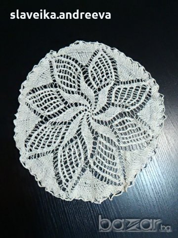 Продавам покривки плетени на 5 куки, снимка 7 - Декорация за дома - 16835687