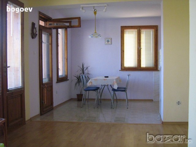 Квартири в Сарафово, безплатно паркомясто, снимка 3 - Почивки на море - 13660128