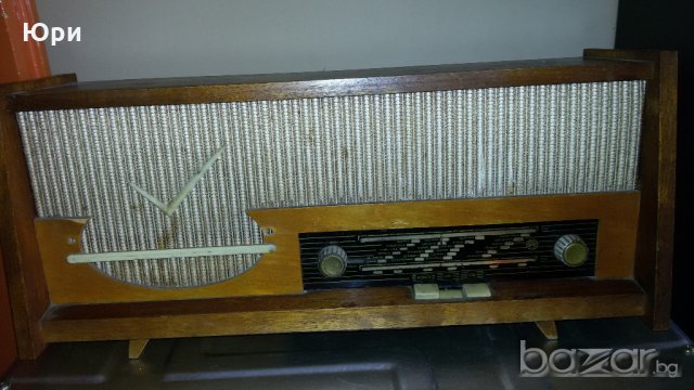 Продавам автентичен работещ радиоприемник Чайка производство 1962г, снимка 8 - Антикварни и старинни предмети - 21167690