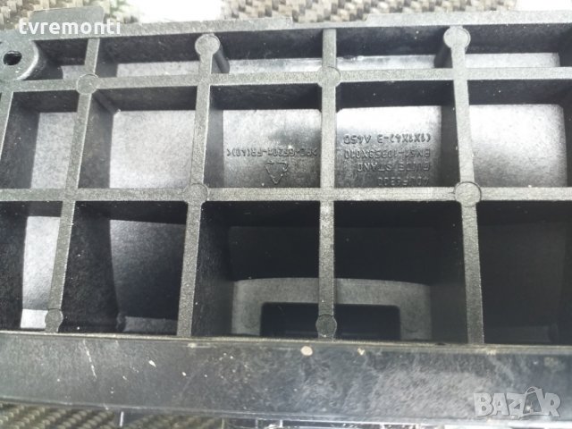 TV стойка BN61-10358X Samsung UE40F6300, снимка 4 - Стойки, 3D очила, аксесоари - 26115879