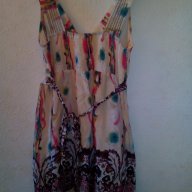 Красива лятна рокля с цветен бордюр., снимка 2 - Рокли - 14694912