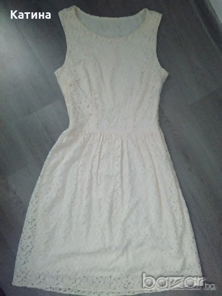Нова красива рокля от дантела, снимка 1
