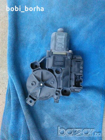 моторче за машинка за лява шофьорска врата за поло 2010г., снимка 2 - Части - 21249182