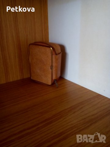 Кожени аксесоари, снимка 14 - Портфейли, портмонета - 20946381