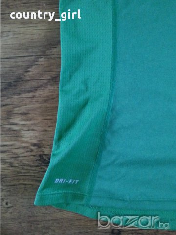 Nike Dri-Fit - страхотен дамски потник, снимка 6 - Потници - 18339340