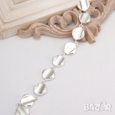 Стилна дамска гривна, верижка квадрати, посребрена, снимка 6 - Гривни - 25201632