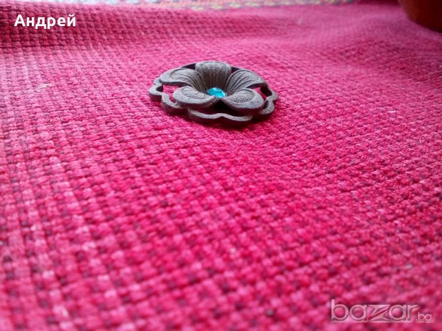 Старинна брошка, снимка 3 - Антикварни и старинни предмети - 17274215