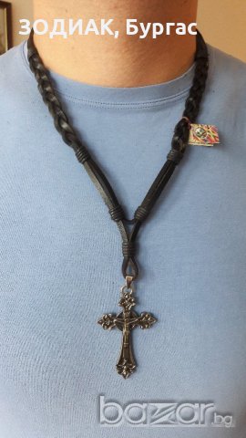 Гердан естествена кожа и метален кръст, снимка 2 - Колиета, медальони, синджири - 19926282