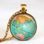 Антично бронзово колие с глобус на планетата Земя. Точна карта (държави), снимка 1 - Колиета, медальони, синджири - 21596910