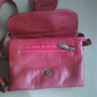 Червена малка чанта, снимка 6 - Чанти - 21500434