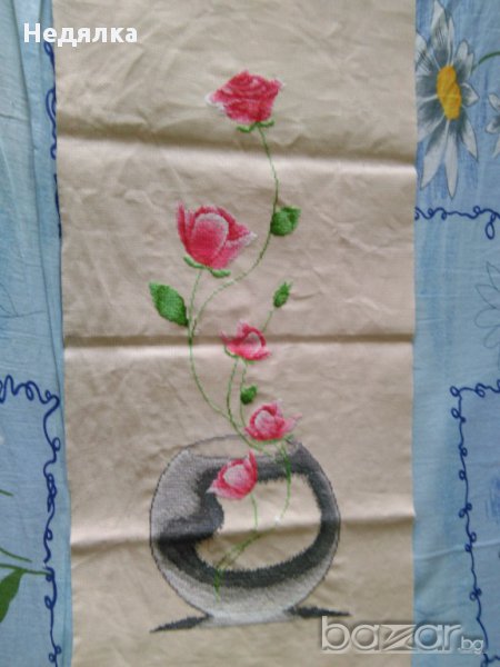 Ваза с нежни цветя, снимка 1