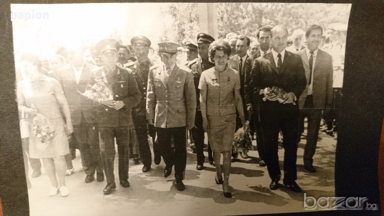 ФОТО В.ТЕРЕШКОВА/Г.ТИТОВ В БЪЛГАРИЯ, снимка 1