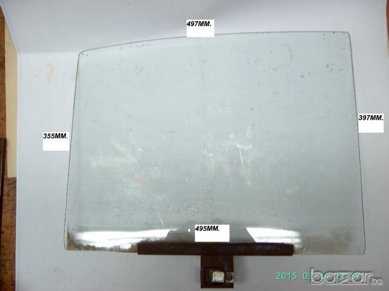 Подвижно стъкло  за лявата врата на москвич, снимка 1