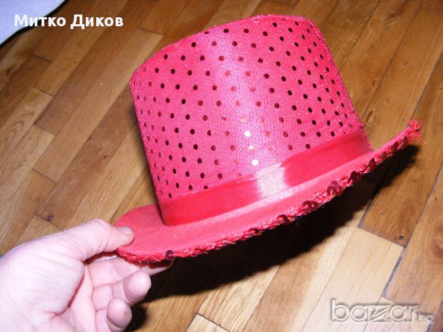  Шапки-женски, снимка 2 - Шапки - 13376356