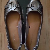 Нови Tommy  Hilfiger , снимка 2 - Дамски ежедневни обувки - 25129667