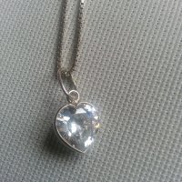 Сребърен дамски пръстен, гривна, синджирче с кристално сърце със сребърен обков, снимка 9 - Пръстени - 17658940