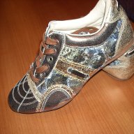 Ефектни дамски спортни обувки, снимка 4 - Кецове - 11390206