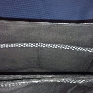 Дамска кожена чанта на черни и бели точки, снимка 5 - Чанти - 18368388