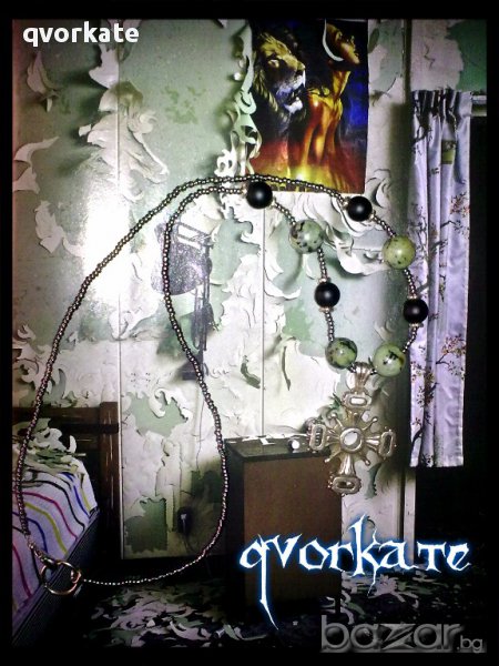 Колие с кръст, снимка 1