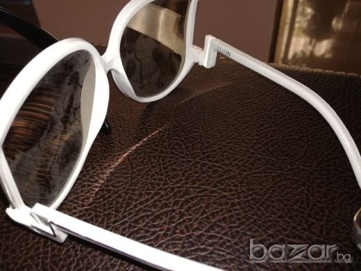 Продавам очила, снимка 10 - Слънчеви и диоптрични очила - 20583627