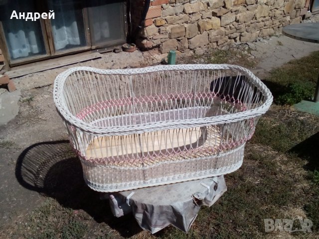 Старо бебешко кошче #2