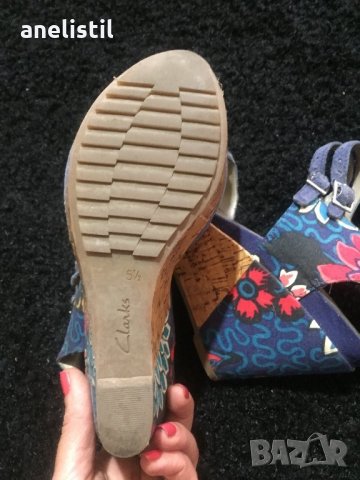 Оригинални сандали на платформа Clark’s 38,5 номер, снимка 3 - Сандали - 26116179