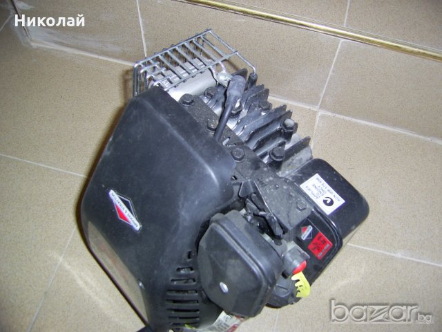 Продава Двигател Бригс и Стратън, снимка 3 - Градинска техника - 21060113
