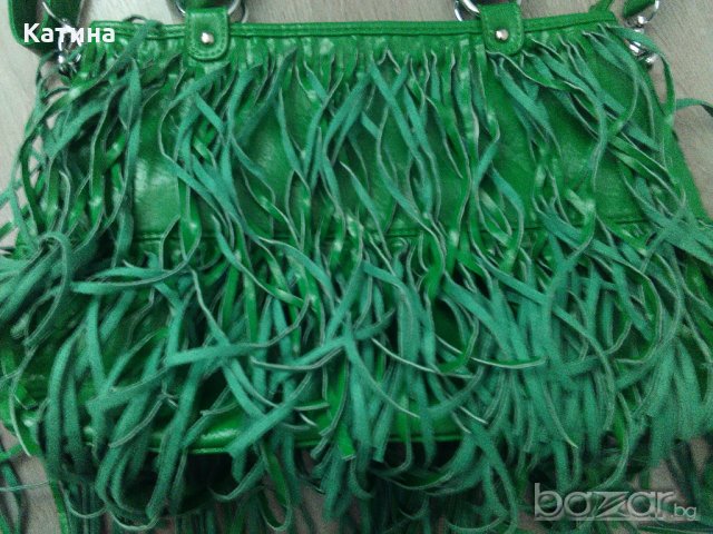 Намаление нова дамска чанта с ресни, снимка 2 - Чанти - 20655893
