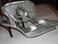 Три чифта дамски обувки , единият от,които в комплект с чанта., снимка 2