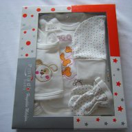 Комплект за новородено, снимка 1 - Комплекти за бебе - 17921388