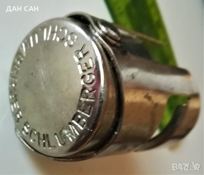 ретро метал вакум капачка за вино Schlumberger, снимка 1