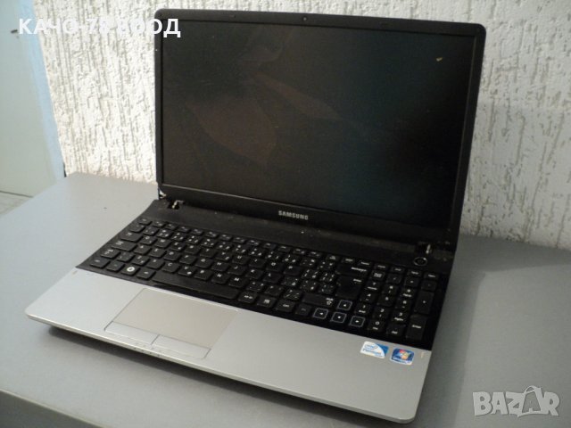 Лаптоп Samsung NP300E5A, снимка 2 - Лаптопи за дома - 24892746